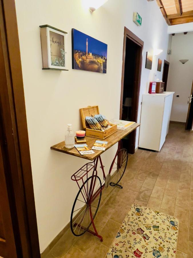 Podere La Miniera Relax & Food シエーナ エクステリア 写真